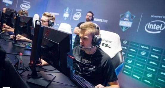 先手保留的 先手保留的