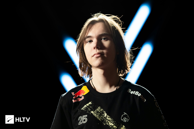 场泥沼里用 场泥沼里用